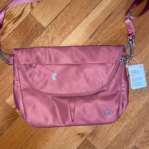 Pink lululemon bag